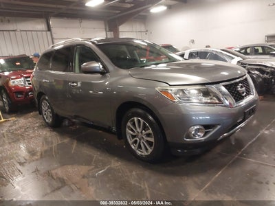Nissan Pathfinder 2016