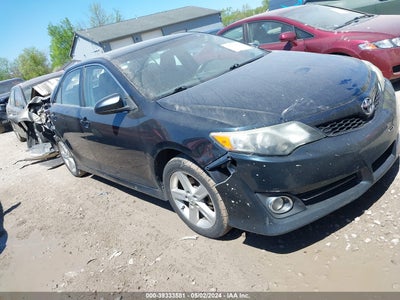 TOYOTA CAMRY 2013