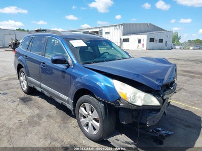 SUBARU OUTBACK 2011