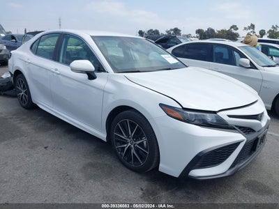 TOYOTA CAMRY 2023