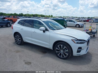 VOLVO XC60 2022