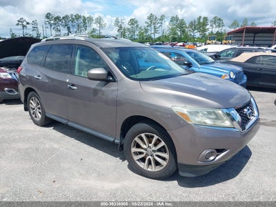 Nissan Pathfinder 2014