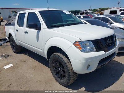 NISSAN FRONTIER 2020
