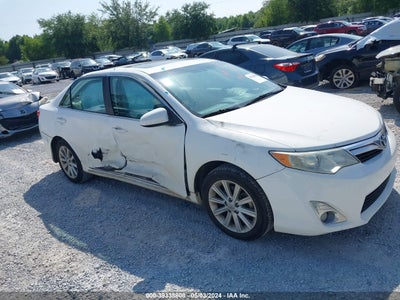 TOYOTA CAMRY 2012