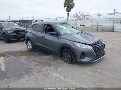 NISSAN KICKS 2023