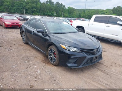 TOYOTA CAMRY 2018