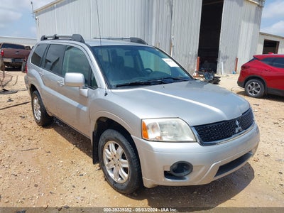 MITSUBISHI ENDEAVOR 2011
