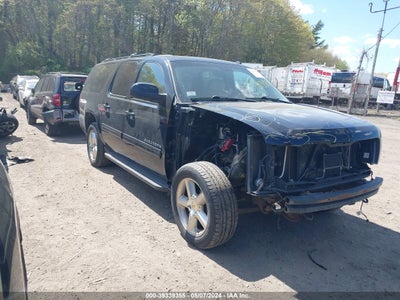 CHEVROLET SUBURBAN 1500 2011
