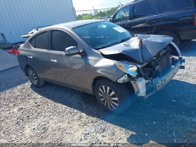 Nissan Versa 2013