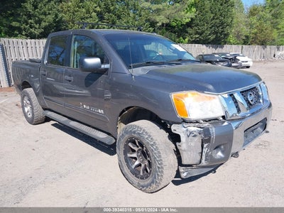NISSAN TITAN 2013