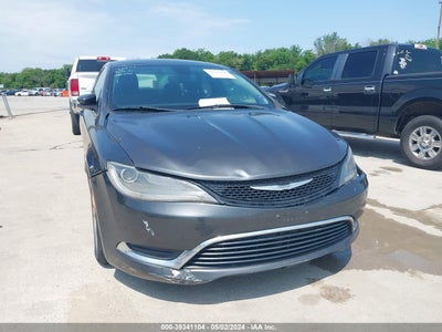 Chrysler 200 2015