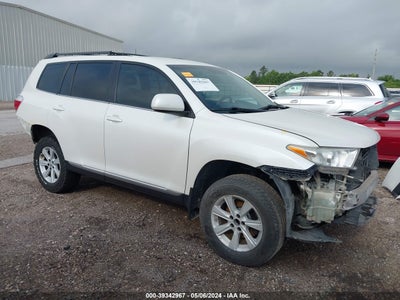 TOYOTA HIGHLANDER 2013