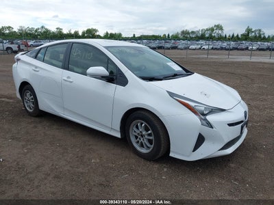 TOYOTA PRIUS 2017