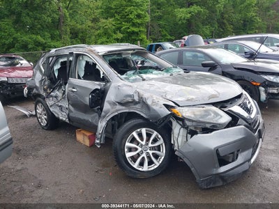 NISSAN ROGUE 2017