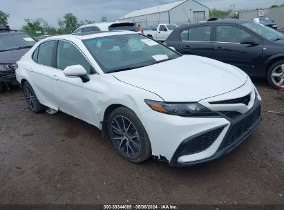 Toyota Camry Hybrid 2024