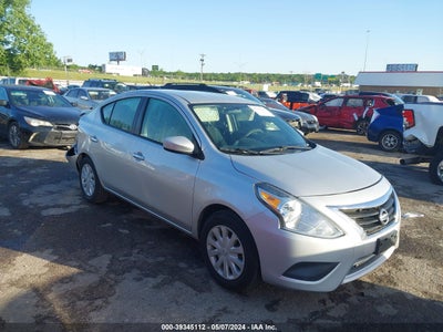 NISSAN VERSA 2015
