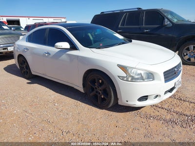Nissan Maxima 2010