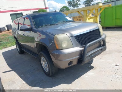 GMC YUKON XL 1500 2011