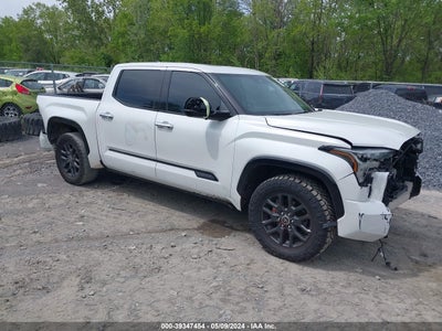 TOYOTA TUNDRA 2022