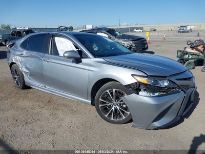 TOYOTA CAMRY 2020