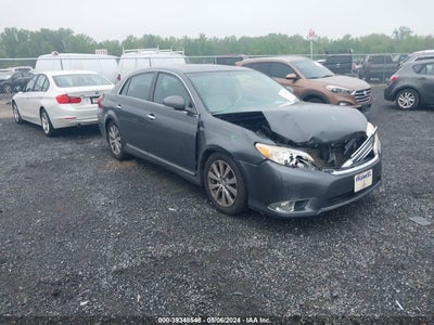 TOYOTA AVALON 2011