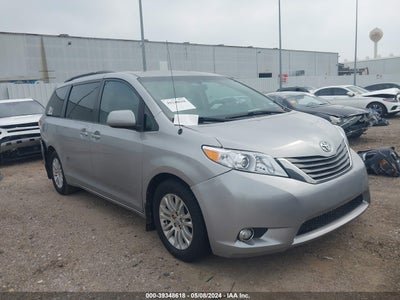 TOYOTA SIENNA 2011