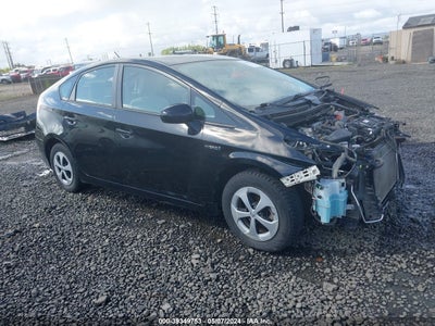 TOYOTA PRIUS 2014
