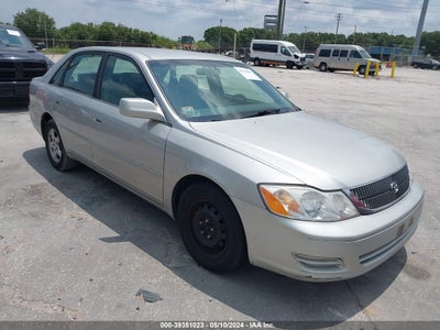 Toyota Avalon 2001