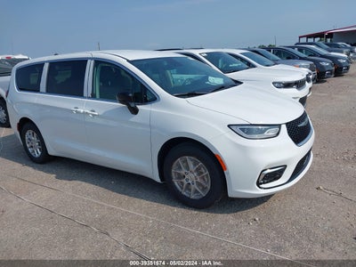 Chrysler Pacifica 2024