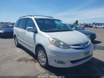 TOYOTA SIENNA 2007