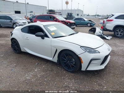 TOYOTA GR86 2023