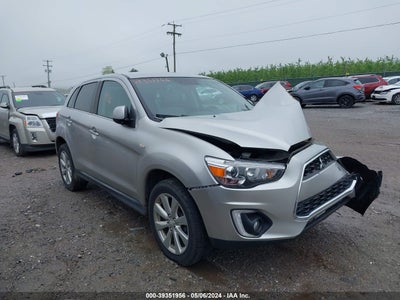 MITSUBISHI OUTLANDER SPORT 2015