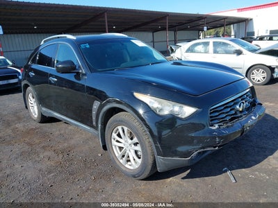 INFINITI FX35 2011