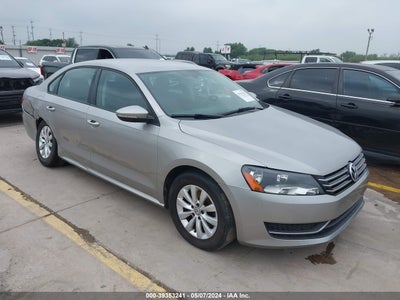 VOLKSWAGEN PASSAT 2012