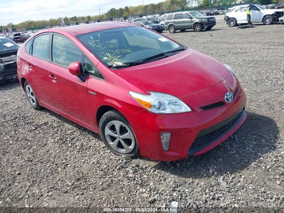 TOYOTA PRIUS 2015