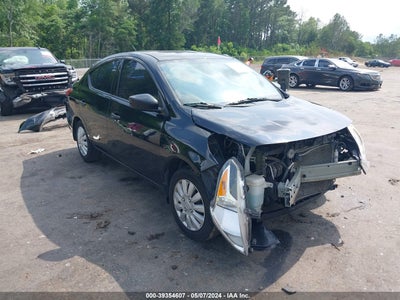 Nissan Versa 2016