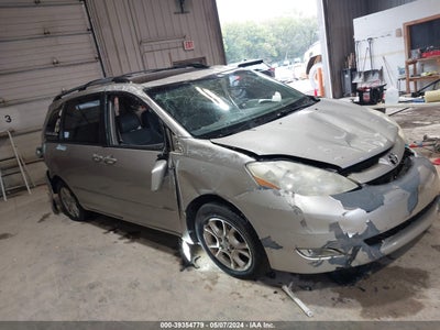 TOYOTA SIENNA 2006