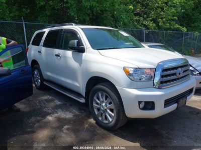 TOYOTA SEQUOIA 2011