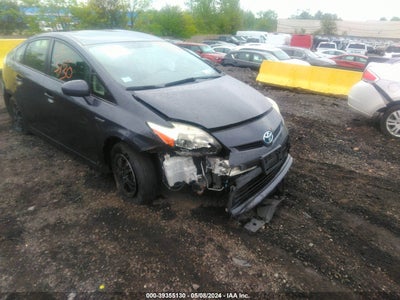 TOYOTA PRIUS 2013