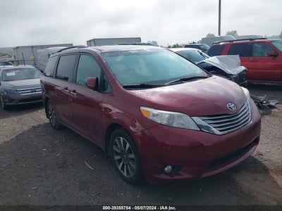 TOYOTA SIENNA 2017