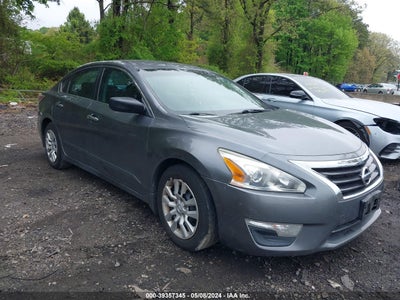 Nissan Altima 2015