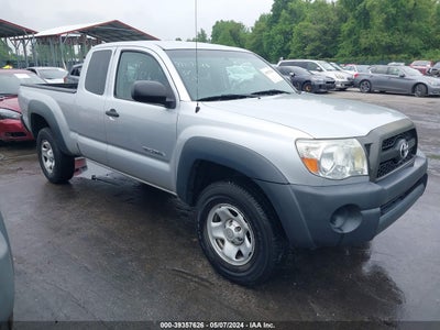 TOYOTA TACOMA 2011