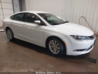 CHRYSLER 200 2015