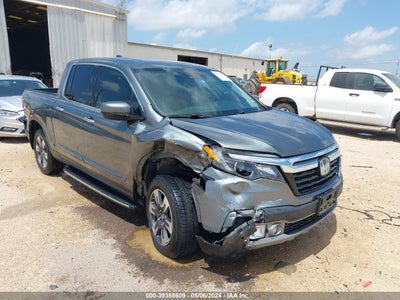 HONDA RIDGELINE 2017