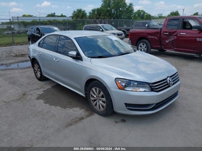 Volkswagen Passat 2013
