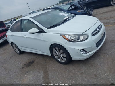 HYUNDAI ACCENT 2013