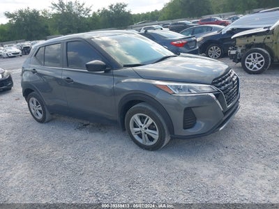 NISSAN KICKS 2022