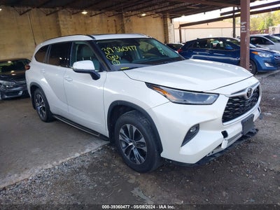 TOYOTA HIGHLANDER 2021