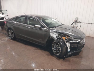 FORD FUSION HYBRID 2017