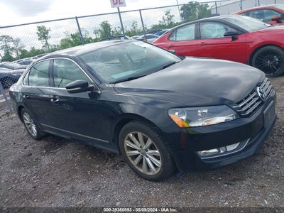 VOLKSWAGEN PASSAT 2013
